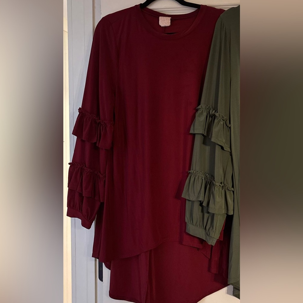 Zadie bs ruffled sleeve top Burgundy